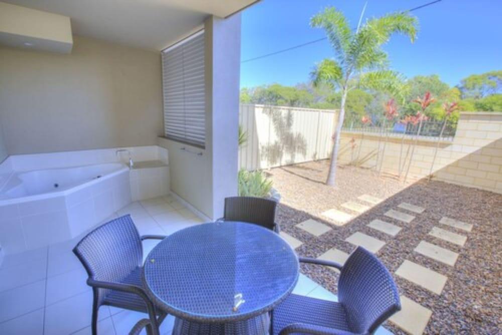 1770 Lagoons Central Apartment Resort Official Agnes Water Exterior photo